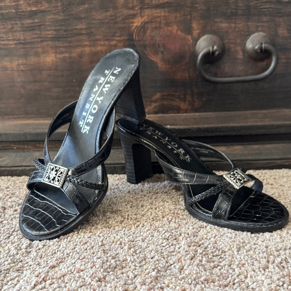 New York Transit Black Croc-Embossed Heels
